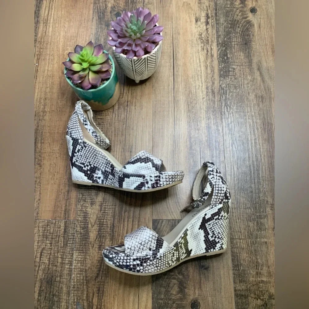 Cordani Snake Wedge